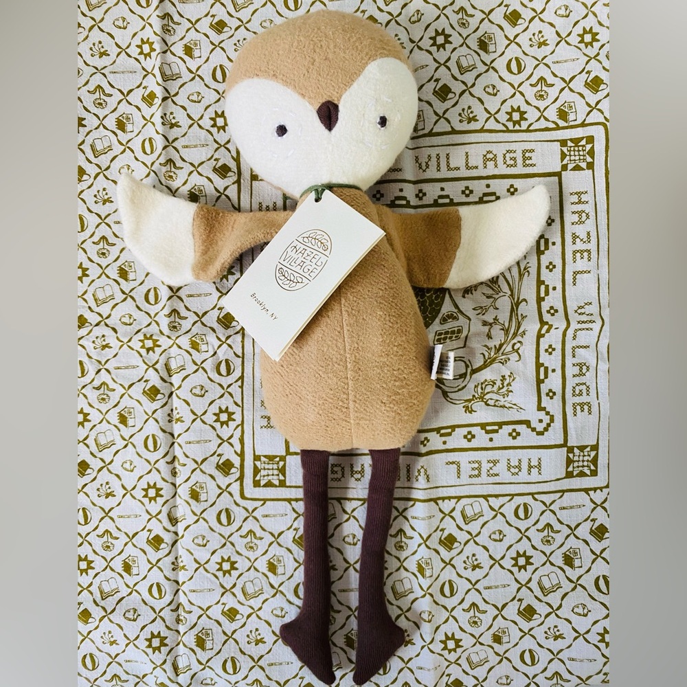 Lucy Owl's Library Collection with the collecto's bandana - Picture 3 of 5
